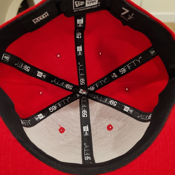 Kith × New Era - Picture 2 of 3